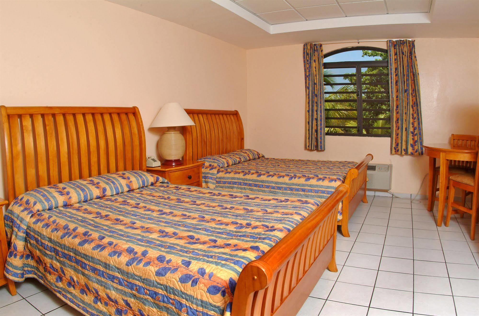 Fajardo Inn Esterno foto